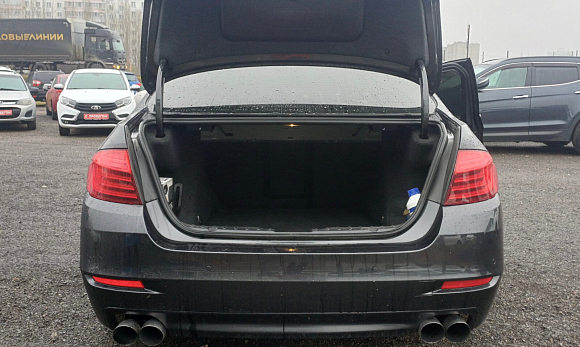 BMW 5 серии, 2016 года, пробег 235039 км