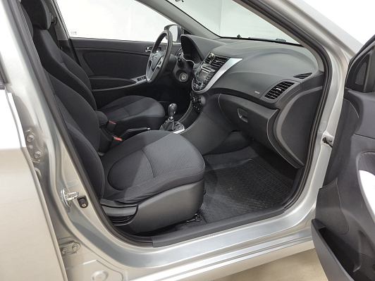 Hyundai Solaris Comfort, 2013 года, пробег 181513 км