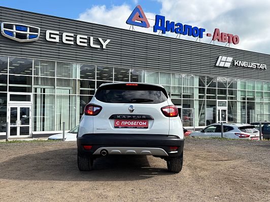 Renault Kaptur Play, 2018 года, пробег 101830 км