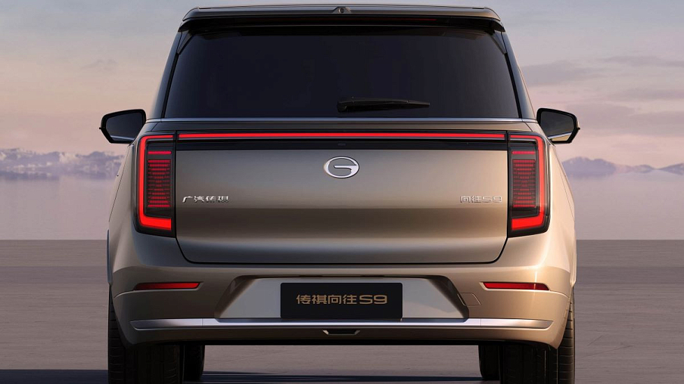 GAC Trumpchi S9 Max (5 Seats), серебряный