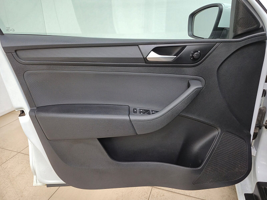 Volkswagen Polo Status, 2020 года, пробег 121251 км