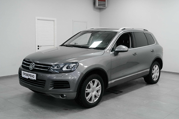 Volkswagen Touareg, 2011 года, пробег 261000 км