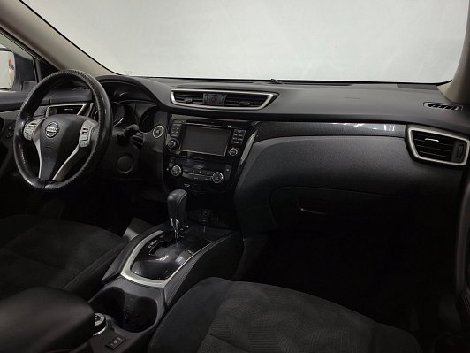 Nissan X-Trail LE+, 2017 года, пробег 247264 км