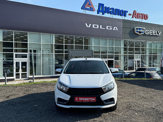 Lada (ВАЗ) Vesta Comfort Multimedia, 2017 года, пробег 144800 км