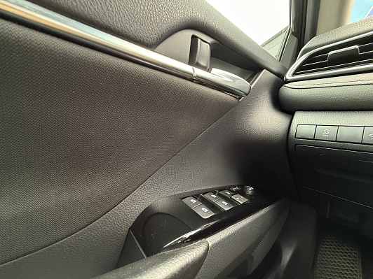 Toyota Camry Элеганс Safety, 2019 года, пробег 128500 км