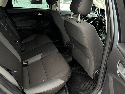 Ford Focus Ambiente, 2012 года, пробег 108583 км