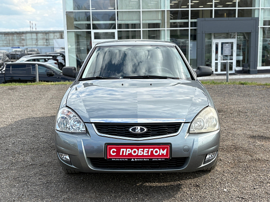 Lada (ВАЗ) Priora Люкс, 2011 года, пробег 199591 км