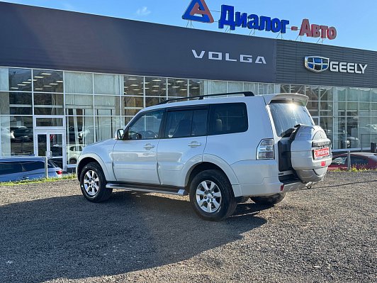 Mitsubishi Pajero Instyle, 2014 года, пробег 282420 км