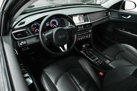 Kia Optima Luxe, 2018 года, пробег 171796 км