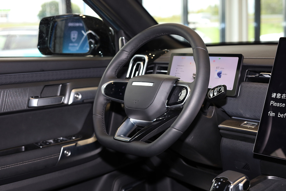 Jaecoo J7 Supreme, зеленый