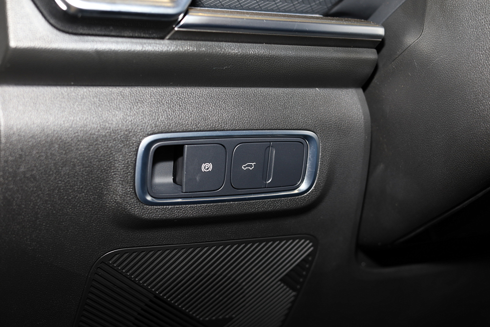 Jaecoo J7 Ultimate, серебряный