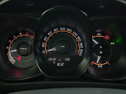 Lada (ВАЗ) Vesta Comfort Multimedia, 2018 года, пробег 119131 км