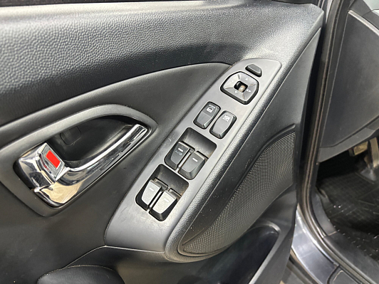 Hyundai ix35 Prestige, 2011 года, пробег 212488 км