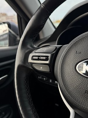 Kia Rio, 2019 года, пробег 57359 км