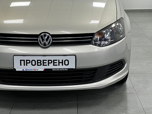 Volkswagen Polo Comfortline, 2012 года, пробег 190304 км