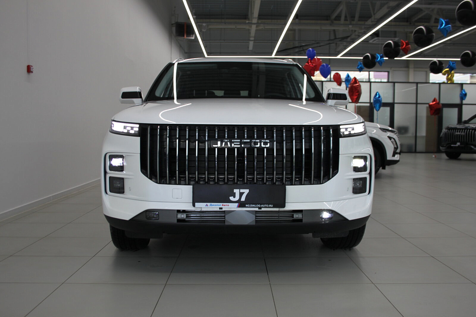 Jaecoo J7 Комфорт, белый