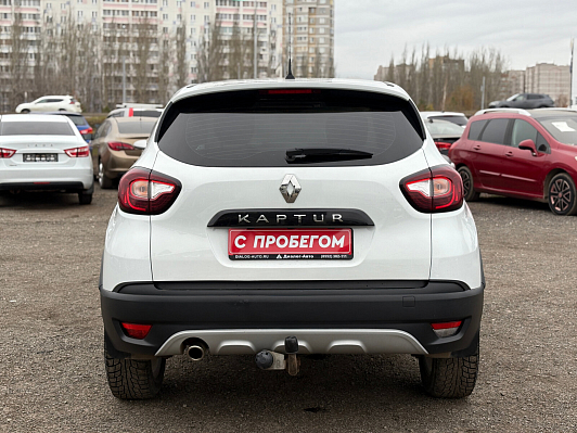 Renault Kaptur Drive, 2017 года, пробег 140541 км