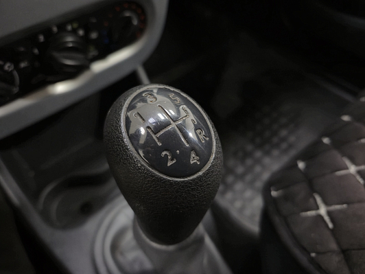 Renault Logan Prestige, 2013 года, пробег 232481 км