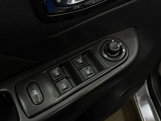 Renault Kaptur Drive, 2017 года, пробег 123950 км