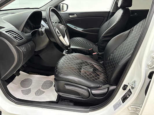 Hyundai Solaris Comfort, 2015 года, пробег 97091 км