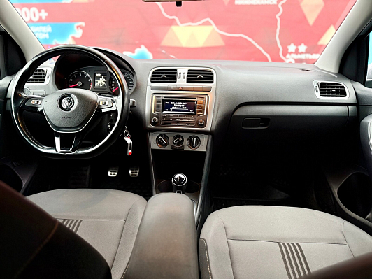 Volkswagen Polo Life, 2016 года, пробег 135553 км