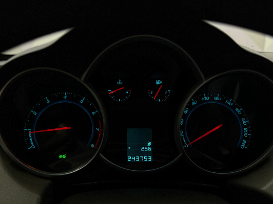 Chevrolet Cruze LS, 2014 года, пробег 240000 км
