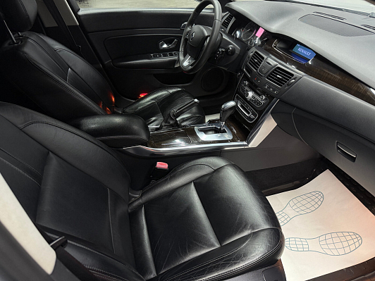 Renault Latitude Privilege, 2012 года, пробег 217598 км