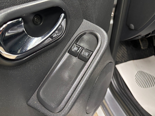 Nissan Terrano Elegance, 2017 года, пробег 168641 км