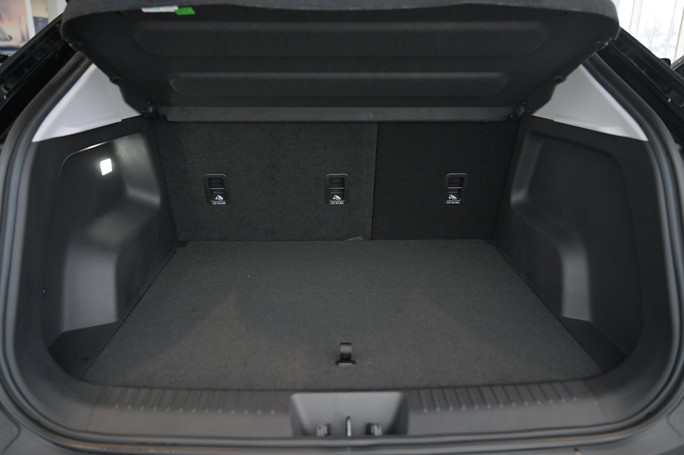 Omoda C5 Актив, черный