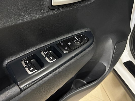 Kia Rio Comfort, 2021 года, пробег 97699 км