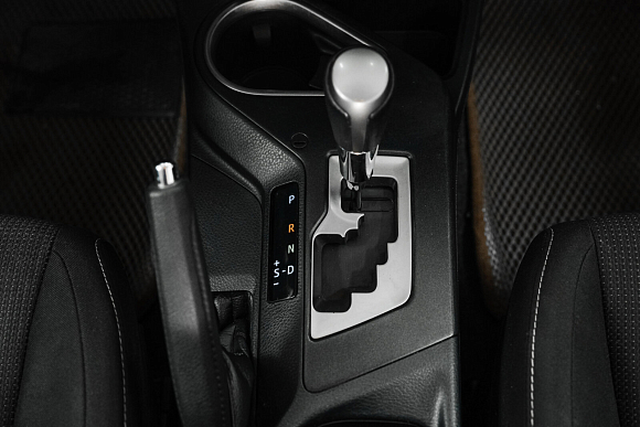 Toyota RAV4, 2017 года, пробег 187660 км