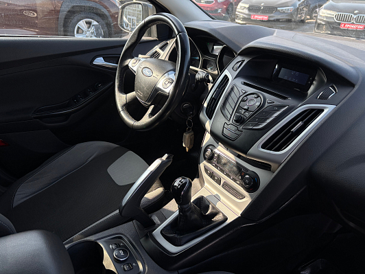 Ford Focus SYNC Edition, 2011 года, пробег 175586 км