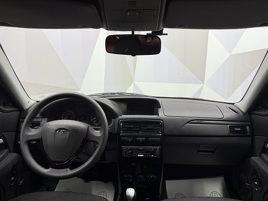 Lada (ВАЗ) Priora Standard 21702-40-050, 2017 года, пробег 112373 км