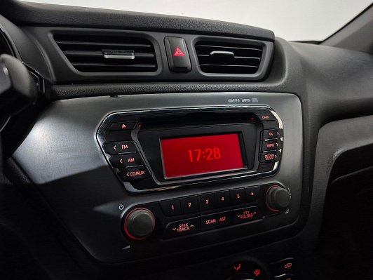 Kia Rio Prestige, 2013 года, пробег 124450 км