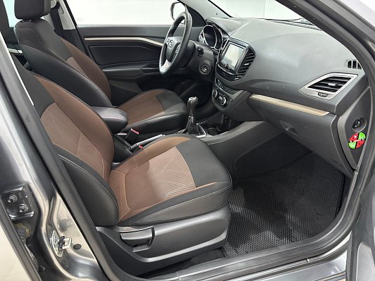Lada (ВАЗ) Vesta Luxe Multimedia, 2019 года, пробег 111628 км