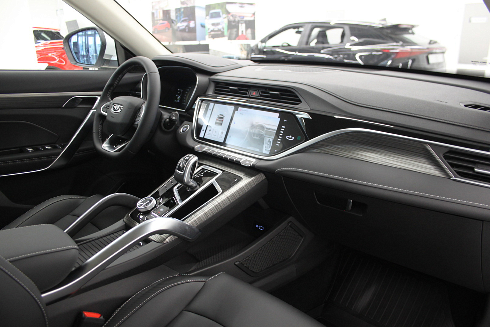 Belgee X70 , белый