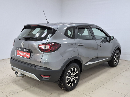 Renault Kaptur Drive, 2016 года, пробег 93714 км