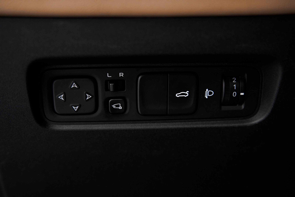 Changan UNI-V DLX, серый