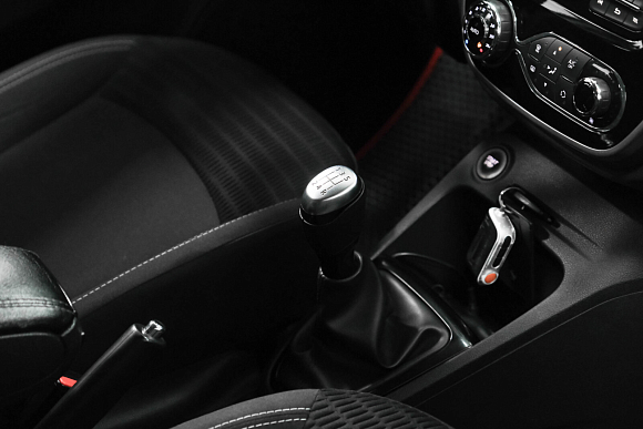 Renault Kaptur Drive, 2019 года, пробег 139000 км