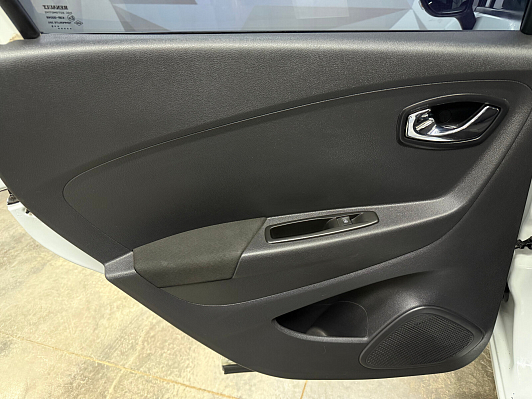 Renault Kaptur Drive, 2019 года, пробег 197069 км