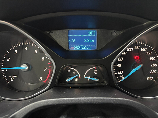 Ford Focus, 2011 года, пробег 252136 км