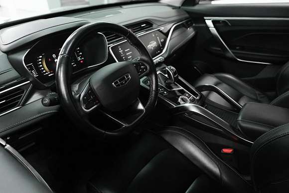 Geely Atlas Pro Luxury, 2023 года, пробег 99500 км