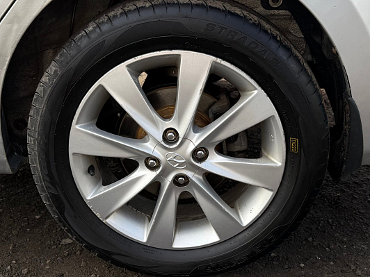 Hyundai Solaris Family, 2011 года, пробег 190000 км