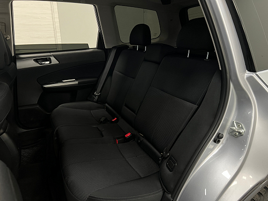 Subaru Forester, 2011 года, пробег 158000 км