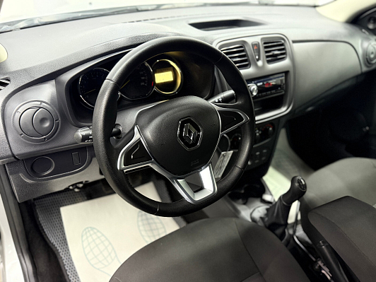 Renault Logan Life, 2019 года, пробег 39906 км