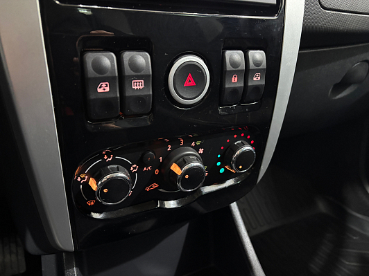 Lada (ВАЗ) Largus Luxe (7 мест), 2020 года, пробег 63076 км