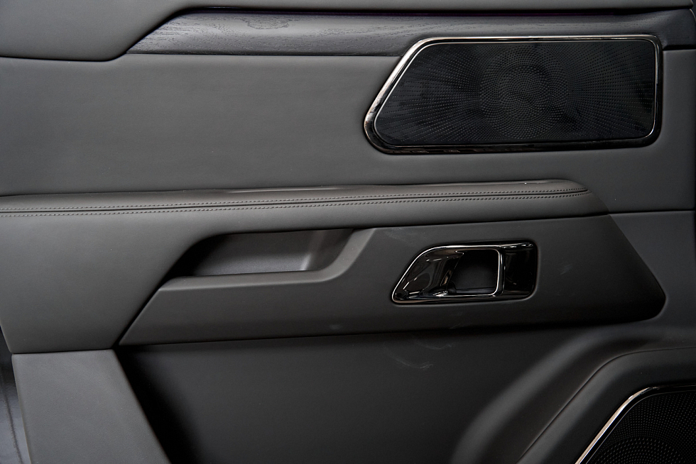 Rox 01 Бизнес Версия / Business Edition, черный