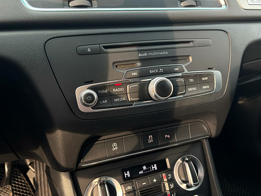 Audi Q3, 2012 года, пробег 215883 км