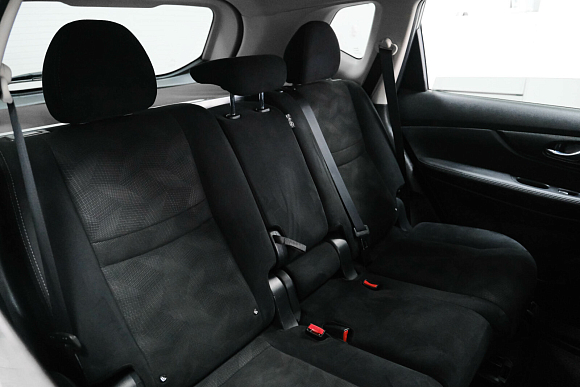 Nissan X-Trail, 2017 года, пробег 107000 км