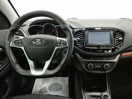 Lada (ВАЗ) Vesta Luxe, 2018 года, пробег 114148 км